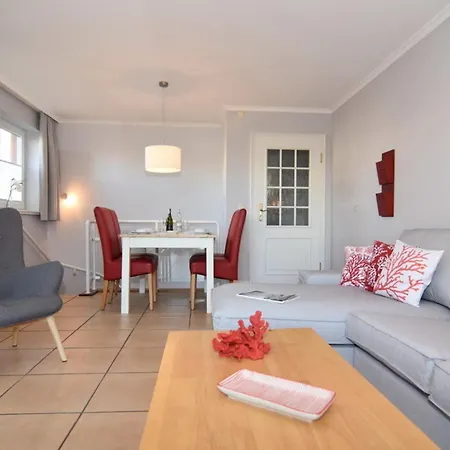 Alma &amp Eva, Whg 9