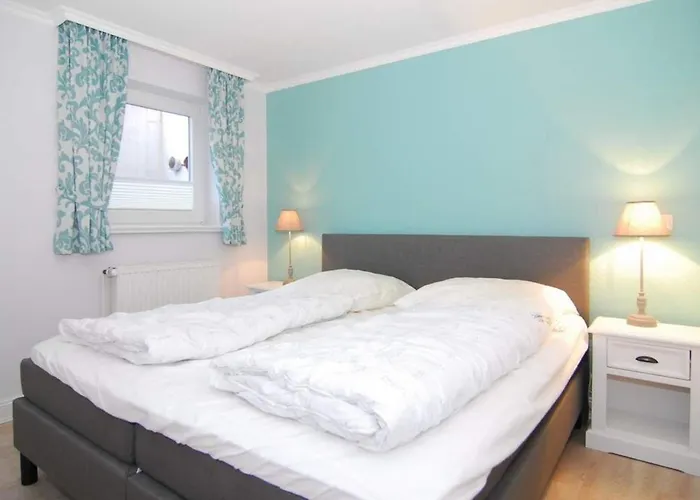 Alma &amp Eva, Whg 9 *